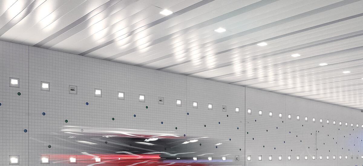 MRAS A/S leverer bæredygtige loftsystemer, facadesystemer og solafskærmning. Lofter, der sikrer optimalt akustisk miljø, robuste facader med stor designfrihed og solafskærmning for det bedste lysindfald.