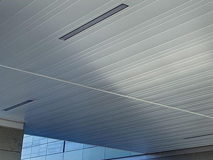 MRAS A/S leverer bæredygtige loftsystemer, facadesystemer og solafskærmning. Lofter, der sikrer optimalt akustisk miljø, robuste facader med stor designfrihed og solafskærmning for det bedste lysindfald.