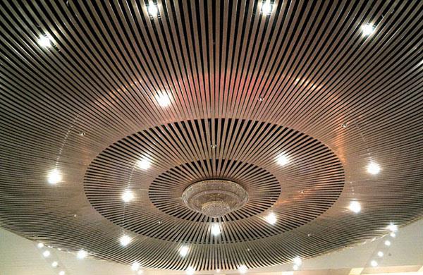 MRAS A/S leverer bæredygtige loftsystemer, facadesystemer og solafskærmning. Smukke og miljømæssigt optimale løsninger.