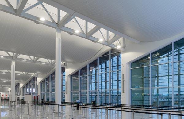 MRAS A/S leverer bæredygtige loftsystemer, facadesystemer og solafskærmning. Smukke og miljømæssigt optimale løsninger.